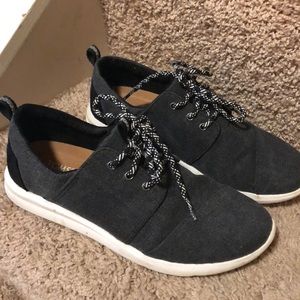 Toms size 8 Grey black tennis shoes